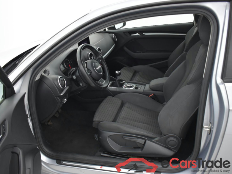 Audi A3 1.6 TDi S-Line Xenon Navi Sport-Seats Klima PDC ... #5