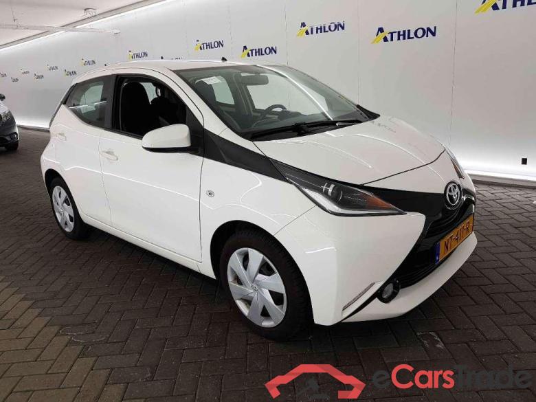 TOYOTA Aygo 1.0 VVT-i x-play #1