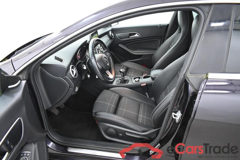 Mercedes CLA 200 d SB Urban Xenon Harman/Kardon Command Navi 1/2 Sport-Leather Klima PDC ... #5