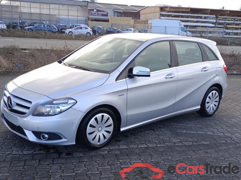 Mercedes_benz B 180 (246.242) B -Klasse #1