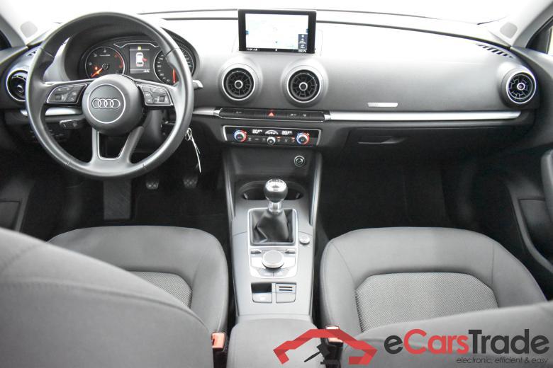 Audi A3 SB 1.6 TDi Xenon Navi Klima PDC ... #6