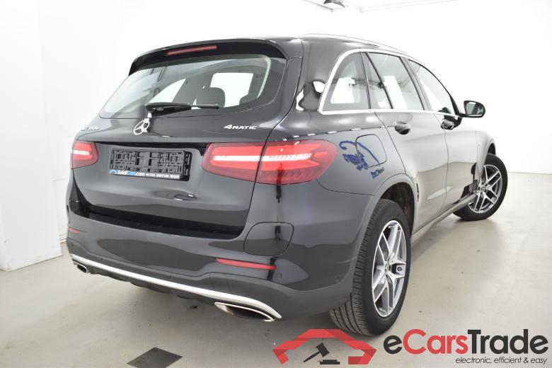 Mercedes GLC 350 e Hybrid 4Matic AMG Aut. LED-Xenon Navi Sport-Leather-Alcantara KeylessGo Klima PDC ... #3