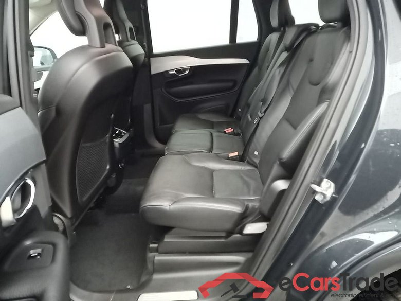 VOLVO XC90 D5 235 4WD Momentum 7pl. Geartronic #6