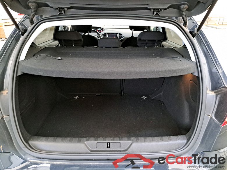 Peugeot 308 1.5 BlueHDi Style 131Hp Navi Sport-Seats Klima PDC ... #5