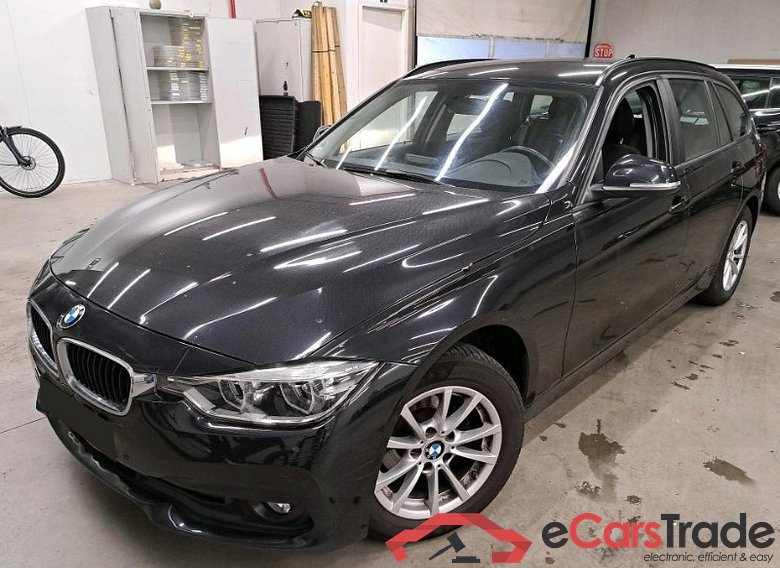 BMW 318 d LED-Xenon Navi KeylessGo Klima PDC ...
