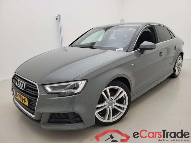 AUDI A3 Limousine 35 TFSI S-Line Edition S-Troni
