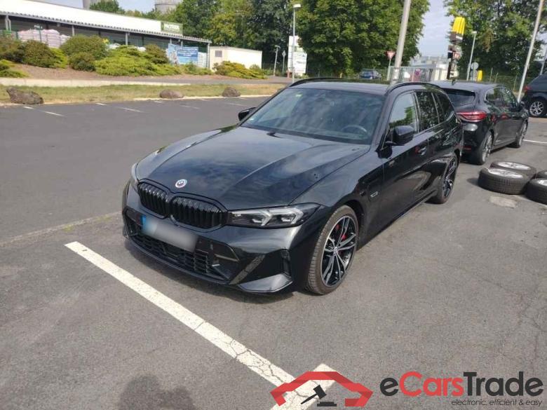 Bmw 330 e xDrive M Sport Baureihe 3 Touring