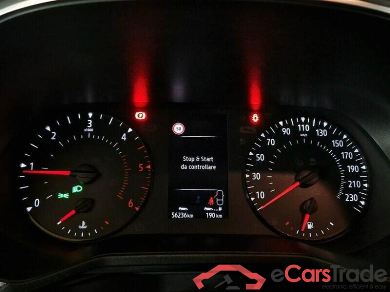 Renault 2 RENAULT CLIO / 2019 / 5P / BERLINA 1.5 DCI BLUE 63KW BUSINESS