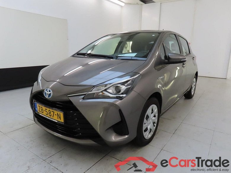 TOYOTA Yaris 1.5 #1