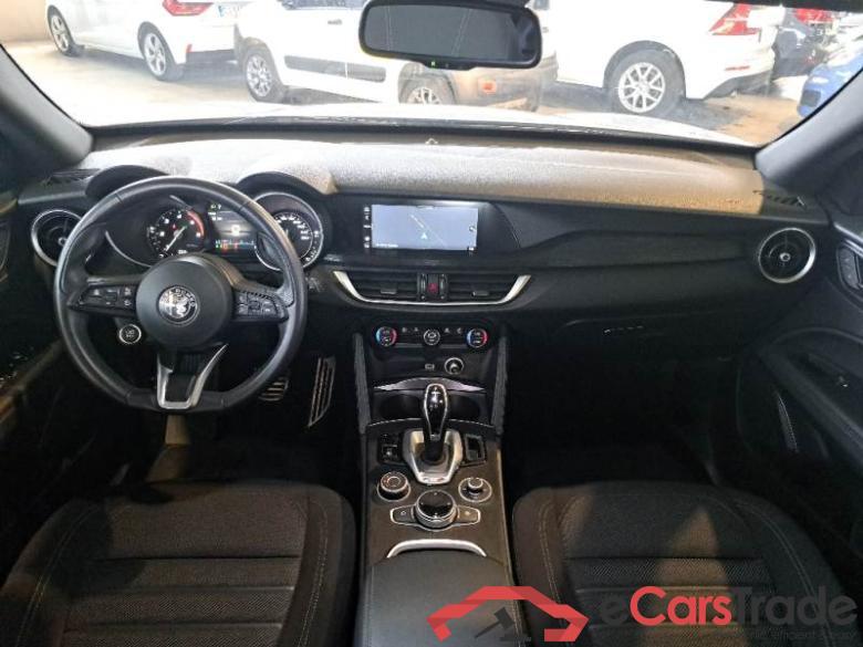 AlfaRomeo 29 ALFA ROMEO STELVIO / 2017 / 5P / SUV 2.2 TURBO DIESEL 190CV AT8 Q4 SUPER #3
