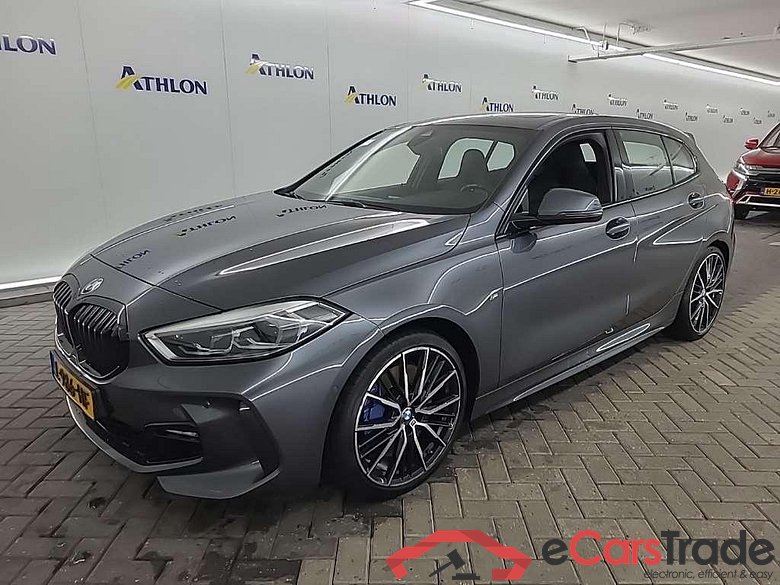 BMW 1-serie 120iA 5D 131kW