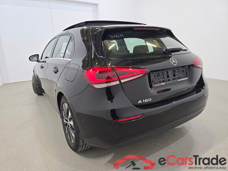 Mercedes A 180 Pano LED-Xenon Widescreen Navi 1/2 Sport-Leather KeylessGo Camera Klima PDC ... #4