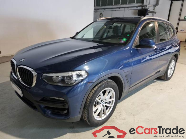 BMW 76 BMW X3 / 2017 / 5P / SUV XDRIVE 30E BUSINESS ADVANTAGE