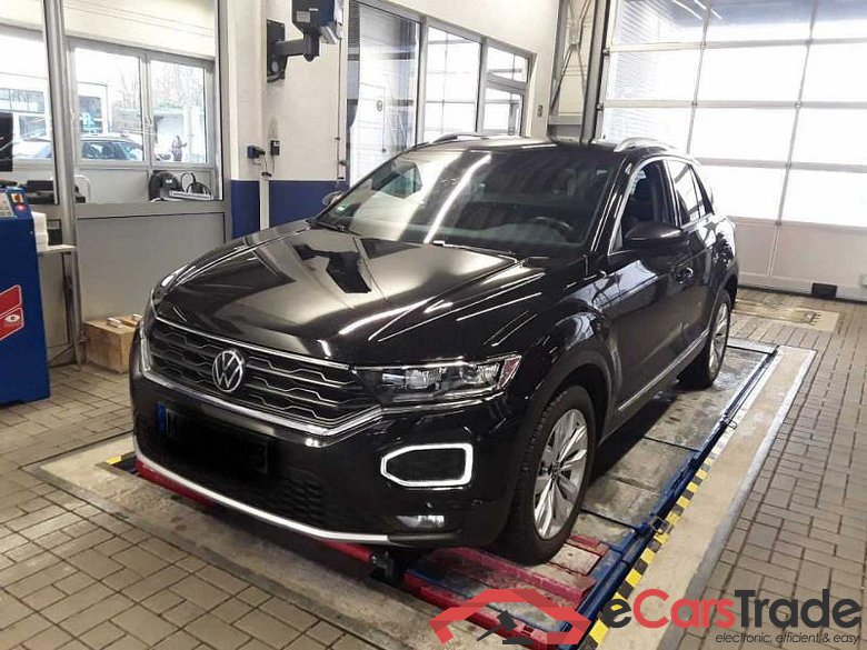 VOLKSWAGEN T-Roc (A11)(09.2017->2021) DE - SUV5 1.5 TSI EU6d, Sport OPF (EURO 6d), 2020 - 2022 #1