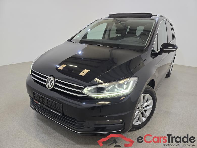 Volkswagen Touran 1.6 TDI Highline Aut. Pano LED-Xenon Navi Sport-Seats Camera Klima PDC ... #1