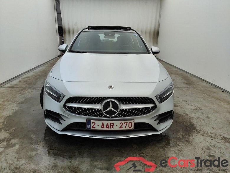 Mercedes-Benz A-Klasse A 180 Aut. 5d #1