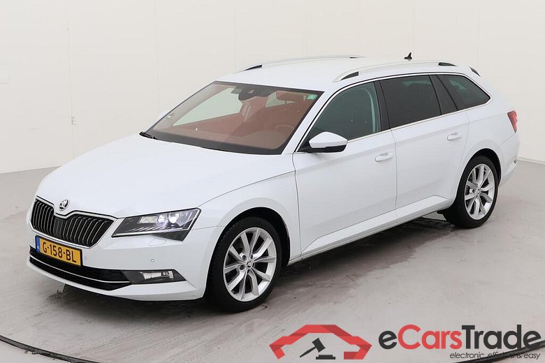 SKODA Superb Combi 110 kW #1