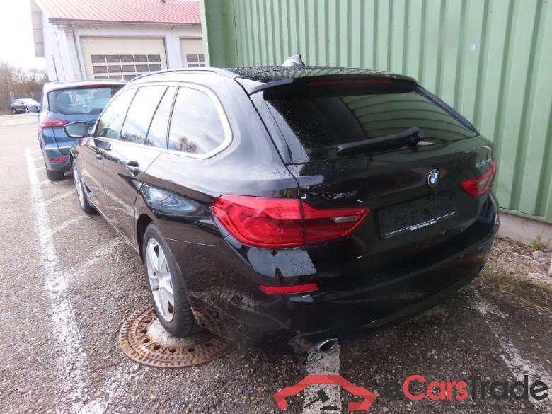 BMW 5-Serie Touring ´16 Baureihe 5 Touring 520 d xDrive 2.0 140KW AT8 E6dT #3