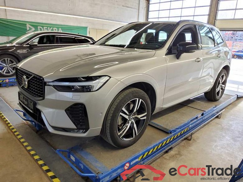 VOLVO XC 60 (03.2017->) DE - SUV5 B4 (Benzin) 2WD EU6d, R-Design Mild-Hybrid (EURO 6d), (Facelift) 2021 - 2022 #1