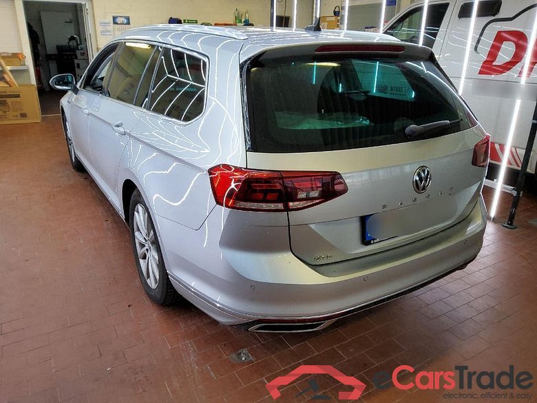 Vw GTE Passat Variant #3