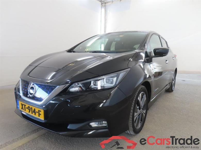 NISSAN Leaf Tekna 40 kWh #1