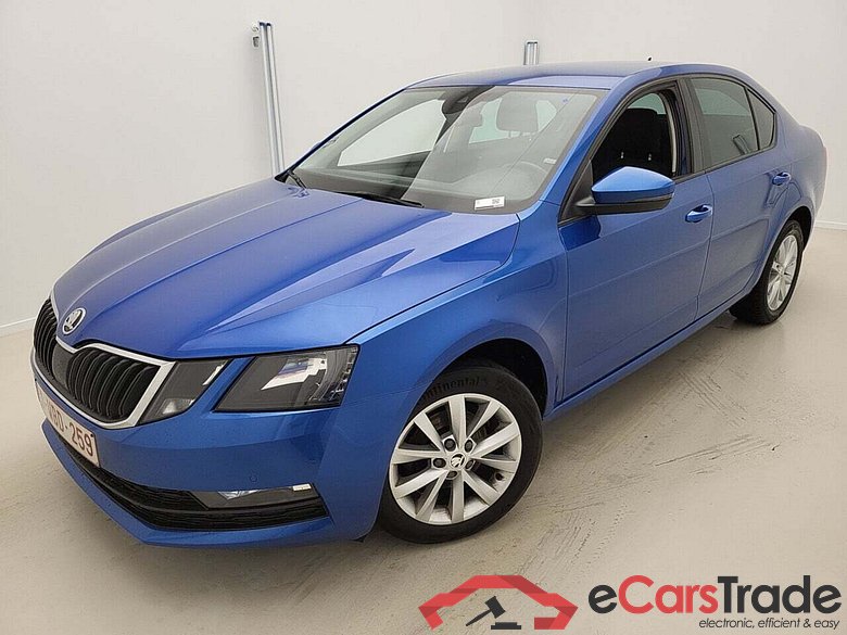 SKODA OCTAVIA 1.6 TDI AMBITION DSG #1