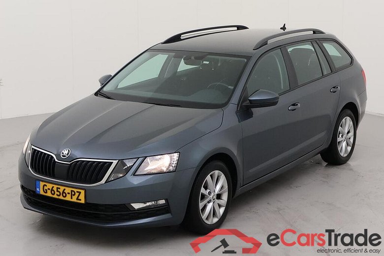 SKODA Octavia Combi 85 kW #1