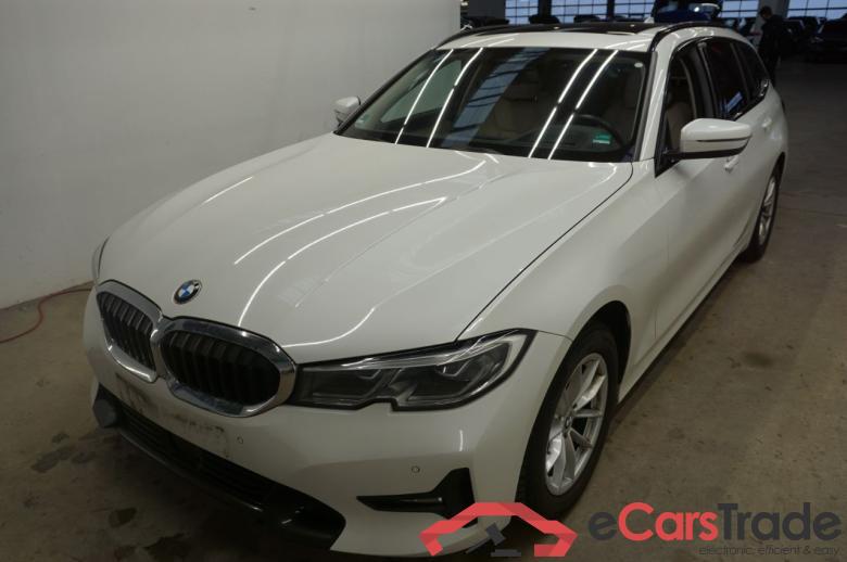 BMW 3-Serie Touring ´18 Baureihe 3 Touring 320 d Sport Line 2.0 140KW AT8 E6dT #1
