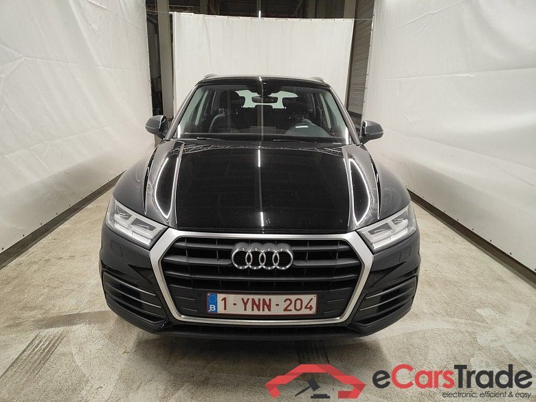Audi Q5 30 TDI 5d #1