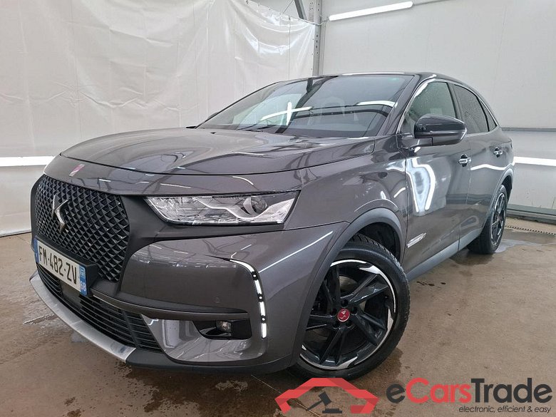 DS BlueHDi 130 Auto PERFORMANCE Line DS DS 7 Crossback / 2017 / 5P / SUV BlueHDi 130 Auto PERFORMANCE Line