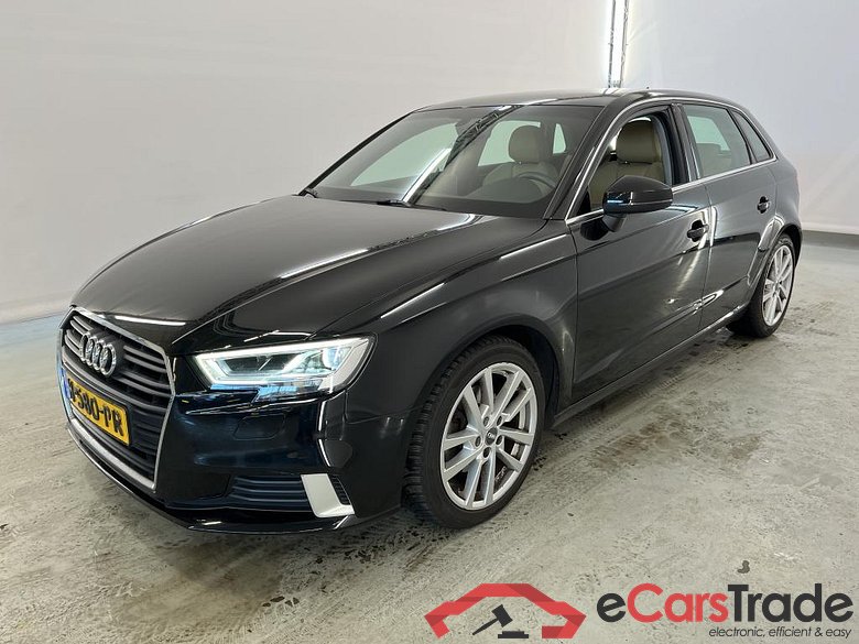 Audi A3 Sportback 12-19 Audi A3 Sportback 35 TFSI S tronic Advance 5d