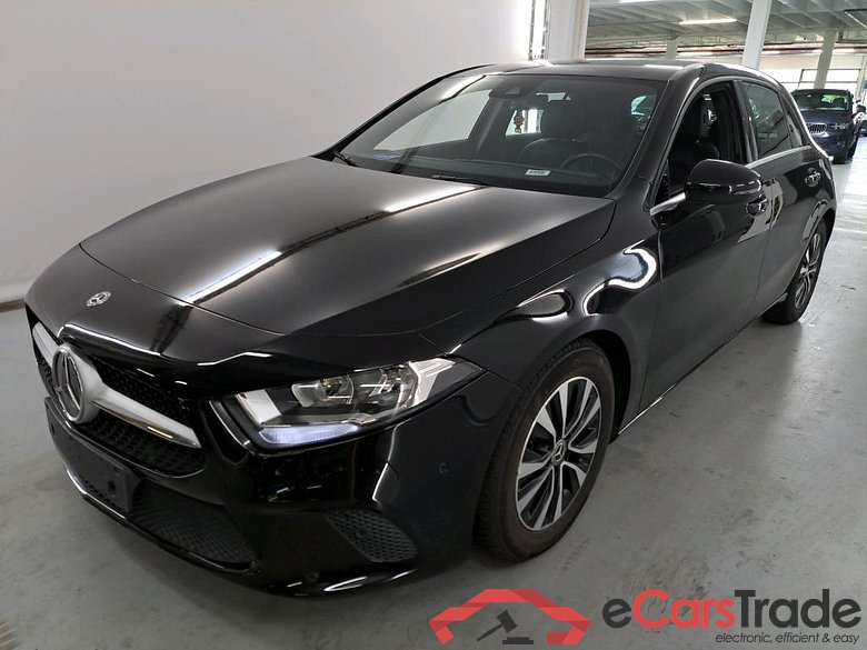 MERCEDES-BENZ A-Klasse 1.5 A 180 D BUSINESS SOLUTION Connectiviteits smartphone