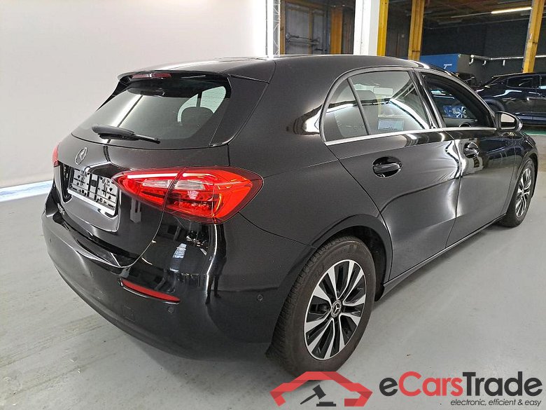 MERCEDES-BENZ A-Klasse 1.5 A 180 D BUSINESS SOLUTION Connectiviteits smartphone #4