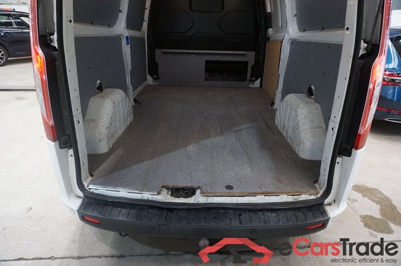Ford _Transit Custom ´12 Transit Custom Kasten 320 L2 Trend 2.0 TDCi 96KW MT6 E6 #5