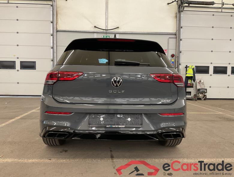 VOLKSWAGEN Golf VIII Golf 1.5 eTSI R-Line OPF DSG #6