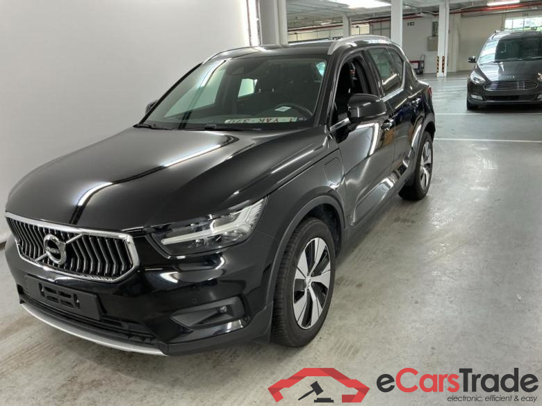 VOLVO XC40 1.5 T5 TE PHEV Momentum Pro DCT STOCK Park Assist Winter Intellisafe Pro
