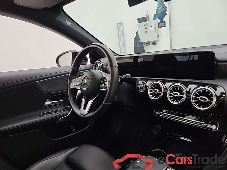 MERCEDES-BENZ CLA-klasse 180d Bns Solution Luxury DCT #3