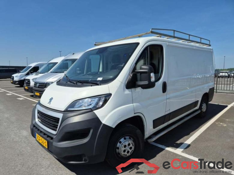 PEUGEOT Boxer 330 2.2 HDI L2H1 Premium