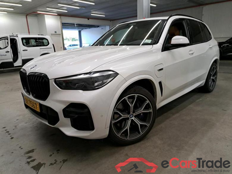 BMW - BMW X5 xDrive45e 394PK M Sport Pack Innovation & Business Plus & Vernasca Electric Mem Comfort Seats & 21 Inch & Bowers & Wilkins Sound & Towing Hook Pano Roof * HYBRID *