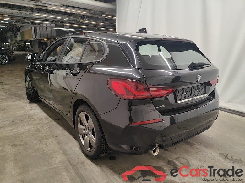 BMW 1 Reeks Hatch 118iA (103 kW) 5d #3