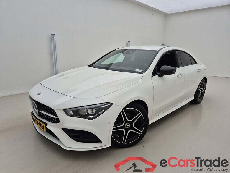 MERCEDES-BENZ CLA-klasse 180d Bns Solution AMG DCT #1