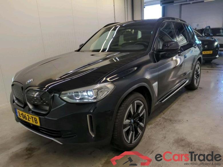 BMW iX3 Executive #1