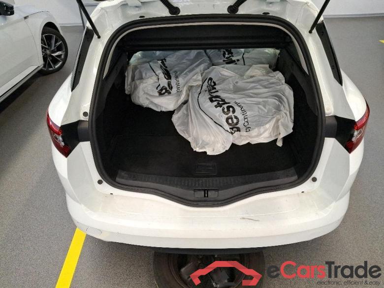 Renault Megane GT Renault Mégane Grandtour Blue dCi 115 Business EDC 5d #6