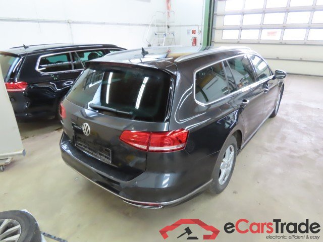 Volkswagen Passat Variant ´14 Passat Variant Comfortline BMT/Start-Stopp 4Motion 2.0 TDI 140KW AT7 E6 #4