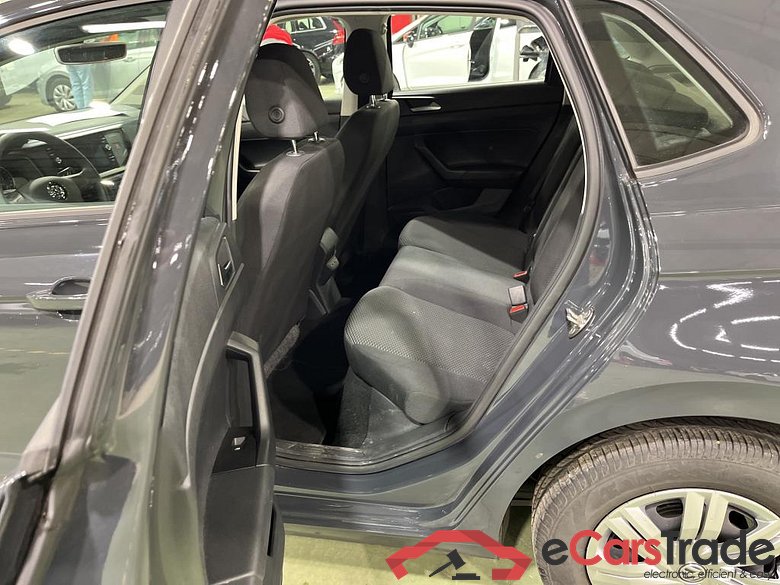 VOLKSWAGEN POLO - 2018 1.0i Trendline #3