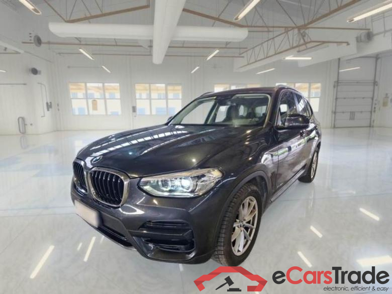 BMW 32 BMW X3 / 2017 / 5P / SUV XDRIVE 20D BUSINESS ADVANTAGE