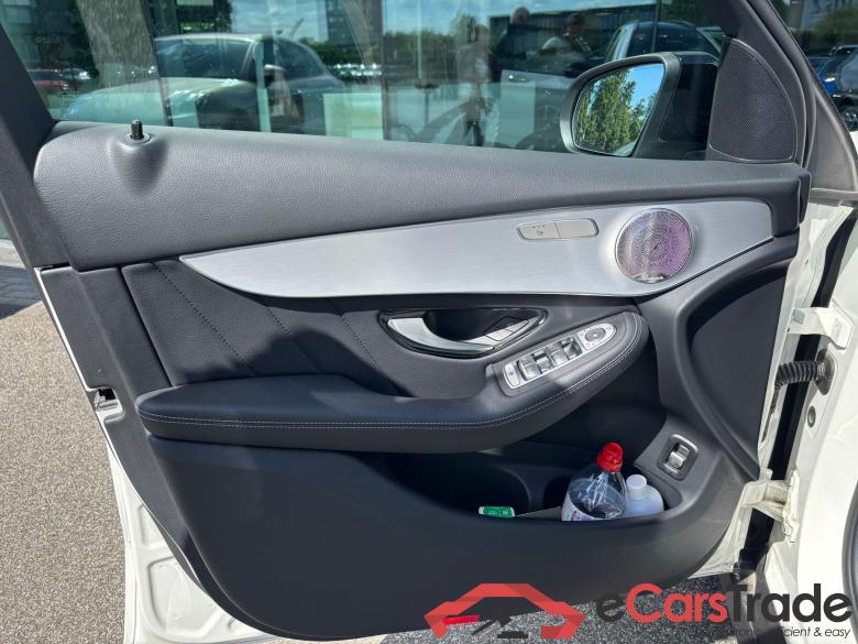 MERCEDES-BENZ GLC 300 d 4-Matic #4