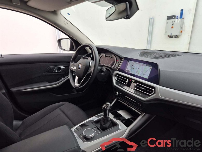 BMW 3-SERIE TOURING 318D #3