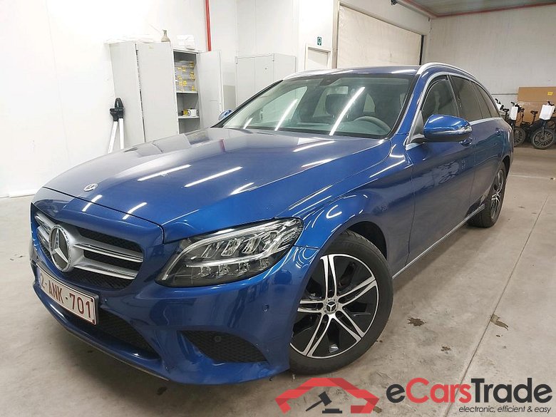 Mercedes C 180d Avantgarde LED-Xenon Navi 1/2 Sport-Leather KeylessGo Klima PDC ... #1