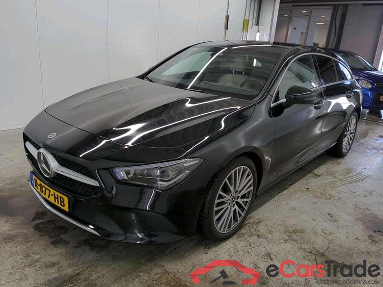MERCEDES-BENZ CLA-klasse Shooting Brake 180 Luxury Line #1